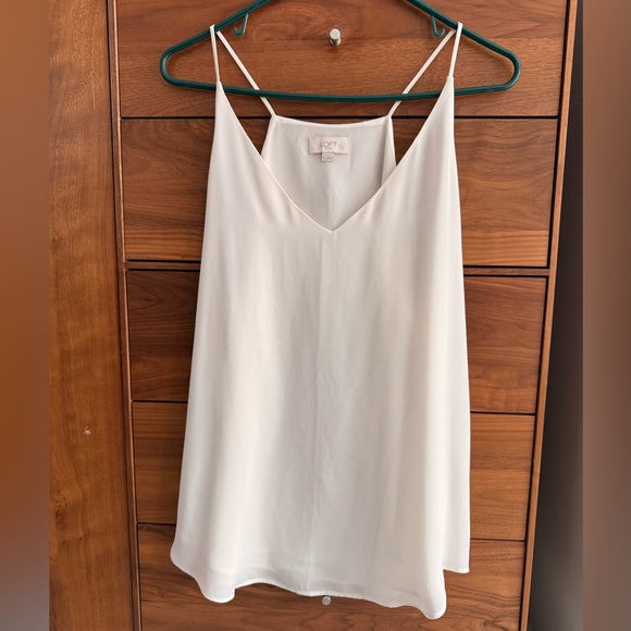 LOFT Women's White Chiffon Camisole White V-neck Size L - Picture 7 of 7